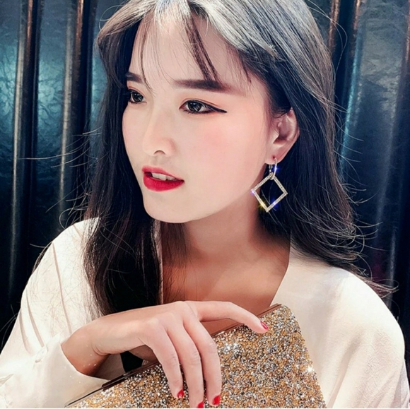 1 Pr Women's dazzling White Sapphire Earrings - Picture 9 of 12